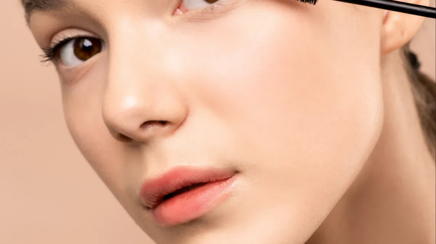 Mascara Tips and Tricks for Flawless Eye Makeup - MiracleMe False Eyelashes